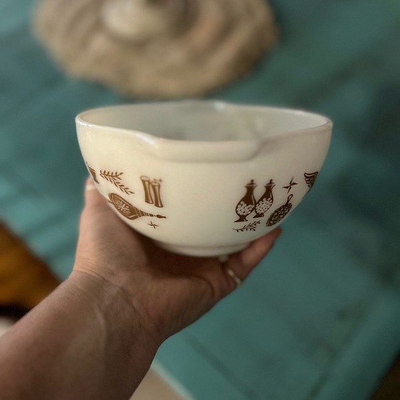 1960’s Pyrex mixing bowl Early American Pattern 1.5 Pt Colonial Cinderella - Picture 8 of 9